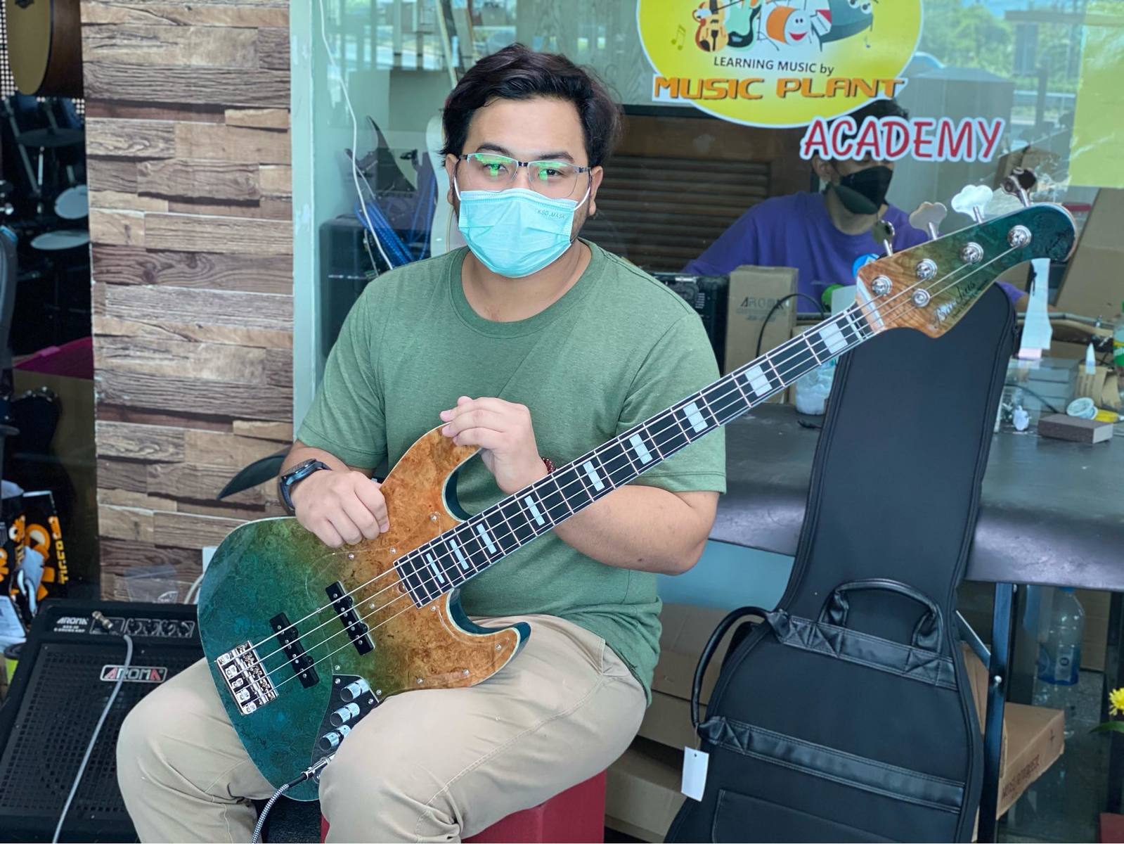 Music Gear Setup by ganravee_phanwongrod featuring Bacchus WL4BM-ALD