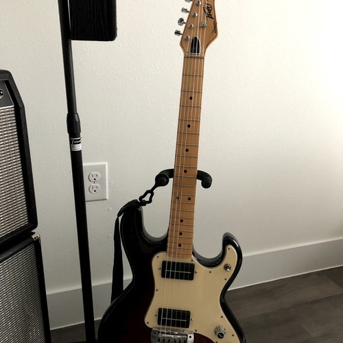 Photo of Peavey T-15 in a guitar