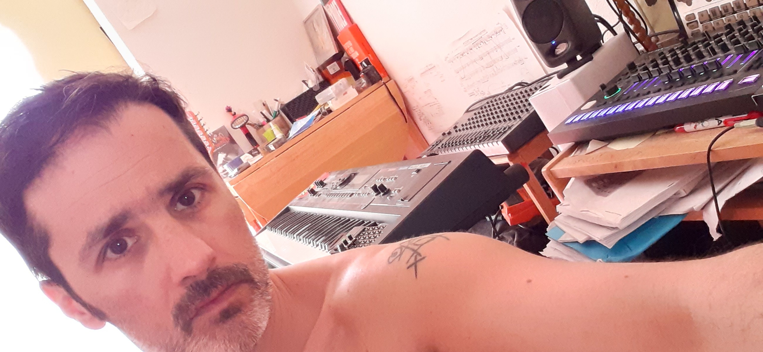 mat24's music gear photo