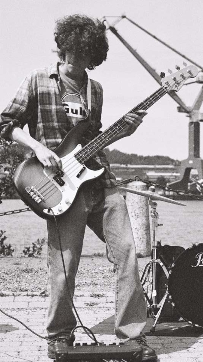 Drum Kit by torsten_bok_denward featuring Fender Precision Bass