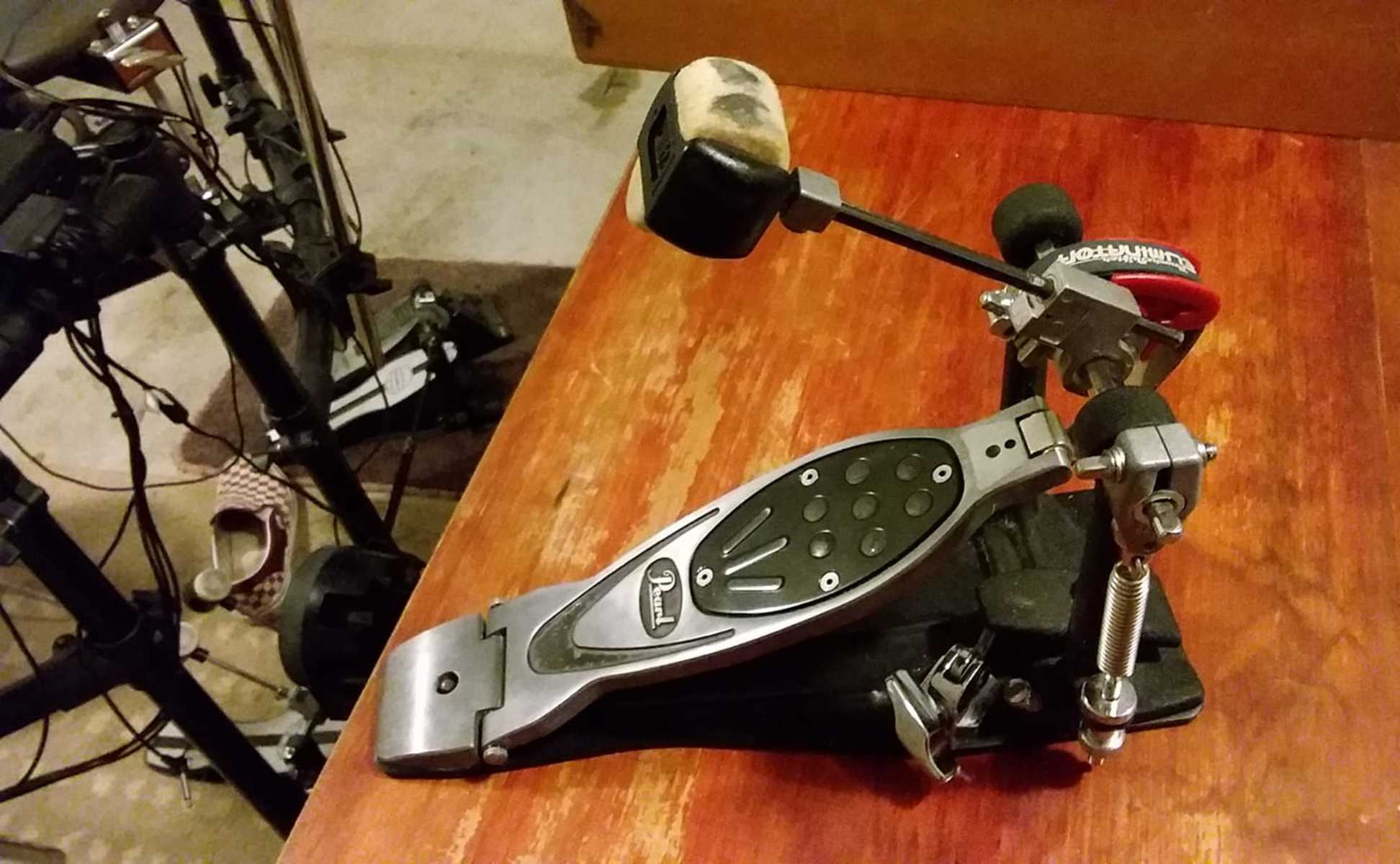 Music Gear Setup by jumbo_johnson featuring Pearl Powershifter Eliminator Belt Drive