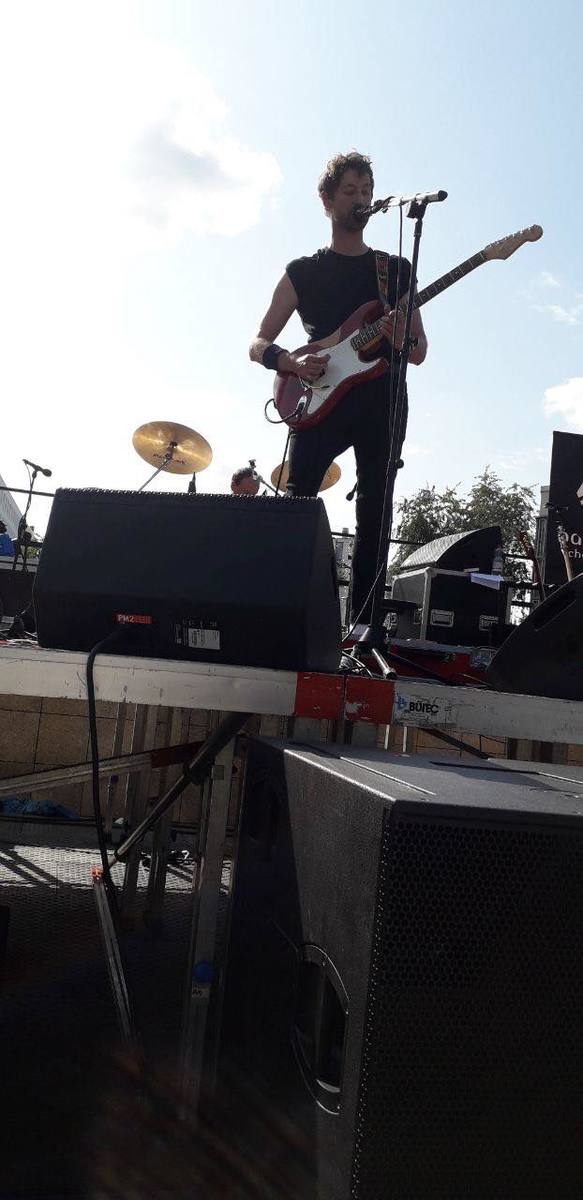 Live Rig by daniel_mueller featuring Fender Highway One Stratocaster