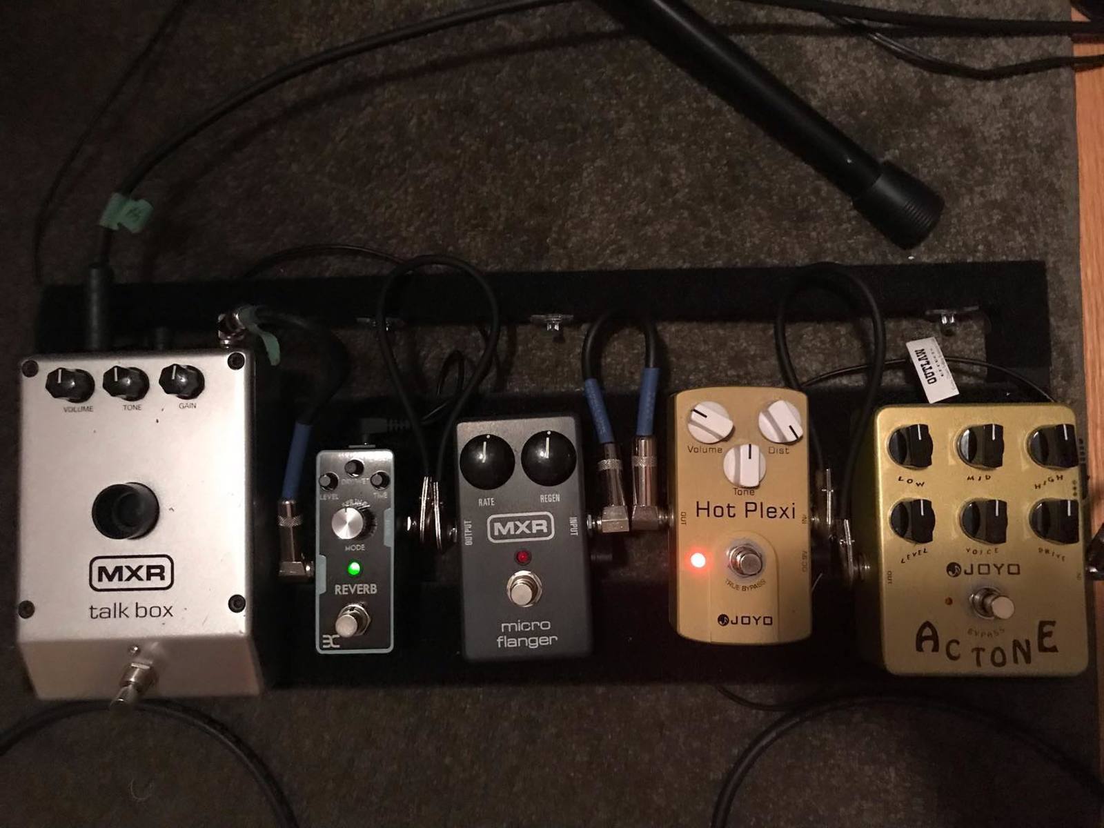 MXR Pedalboard by yeeshee_intertwine featuring Joyo JF-13 AC Tone, Joyo JF-32 Hot Plexi, and MXR M152 Micro Flanger and 1 more piece of gear