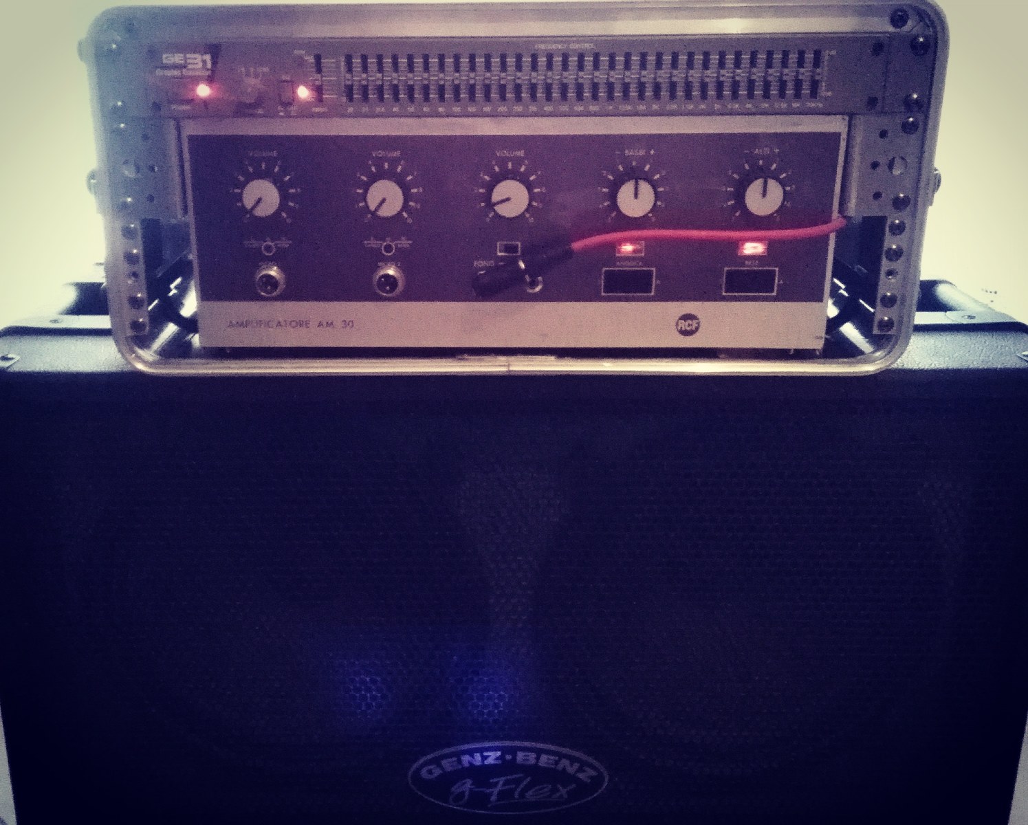 Genz Benz Studio Setup by mr_d_official featuring Genz Benz G-Flex 2x12 Cabinet and Vestax GE-31