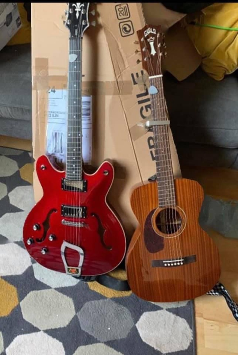 Hagstrom Music Gear Setup by mike_kane featuring Guild Westerly Collection OM-120 Acoustic and Hagström Viking Electric Guitar