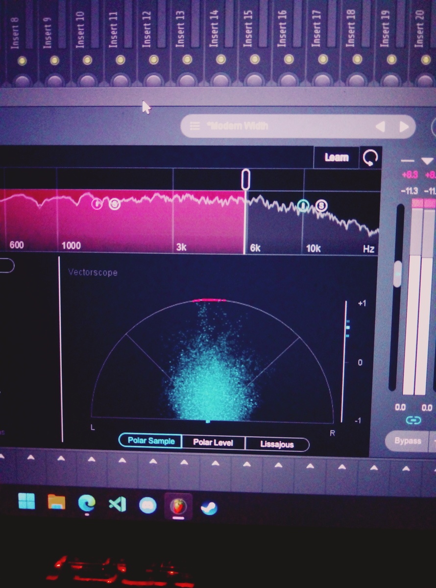 Studio Setup by amind_edm featuring iZotope Ozone Imager
