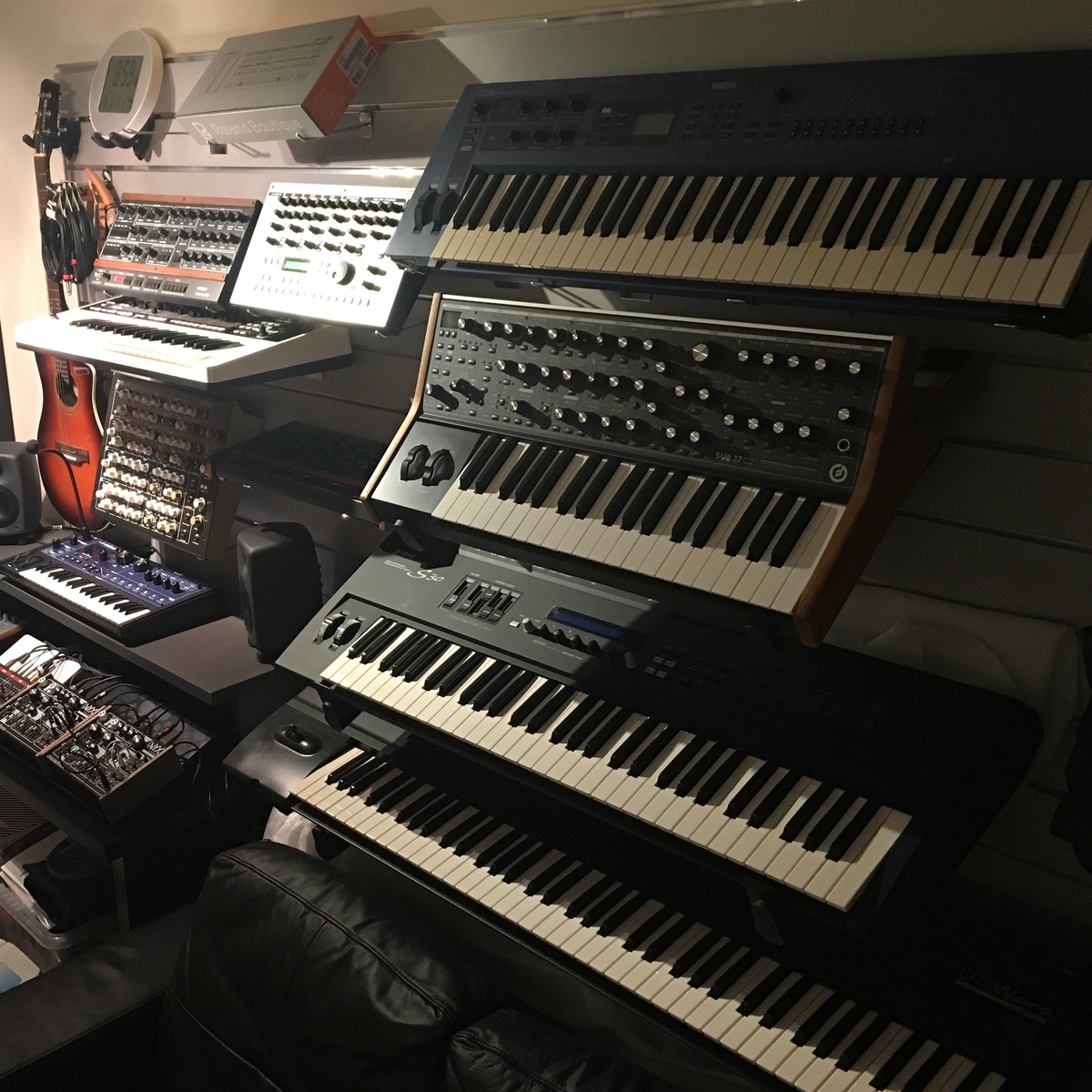 recro's music gear photo