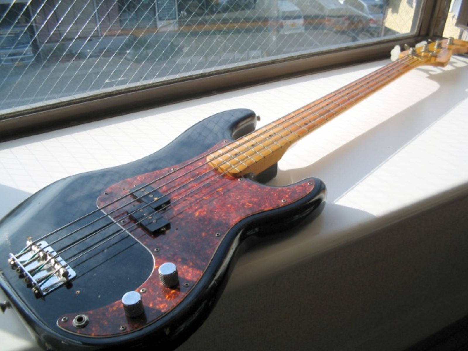 Music Gear Setup by sotaro1973 featuring Fender Precision Bass
