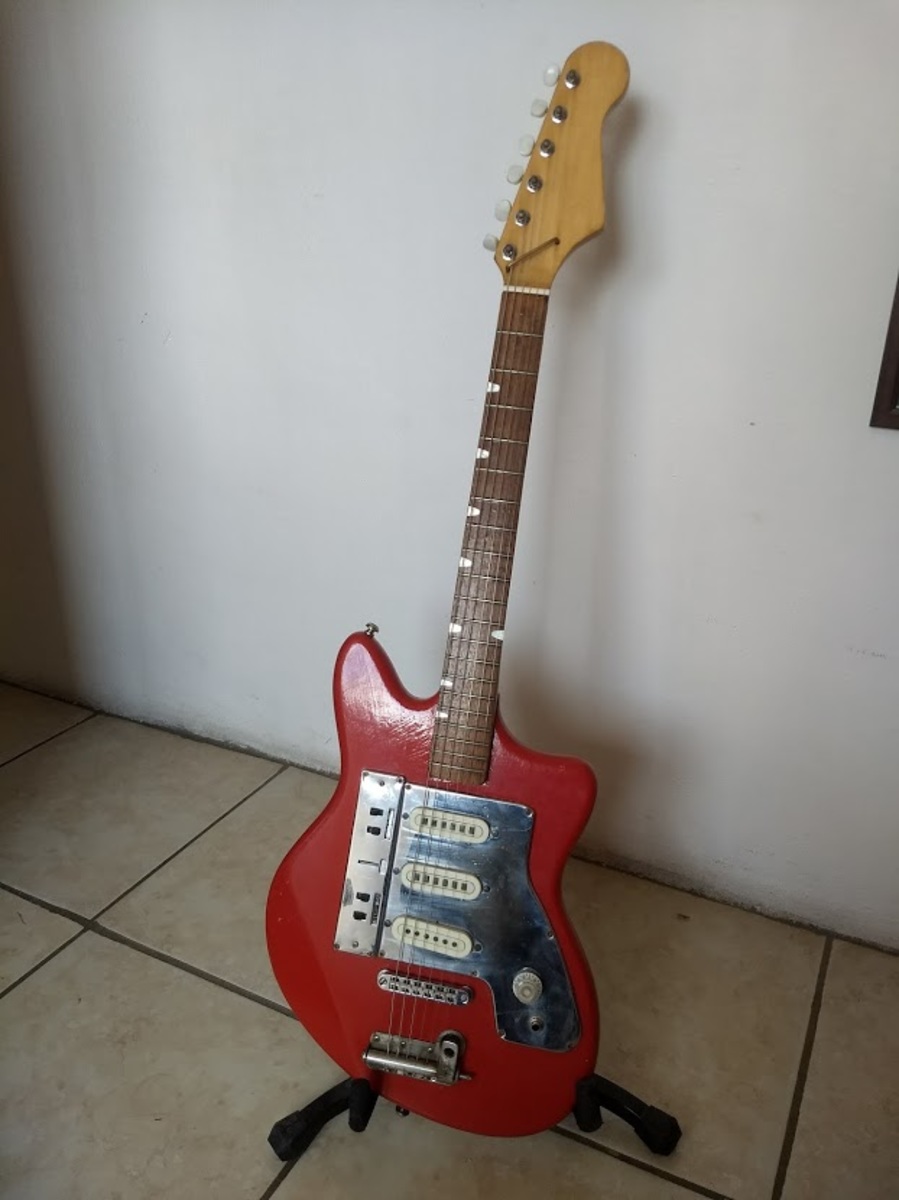 Music Gear Setup by garcia_gab featuring Guyatone 1965 Guyatone LG-130T
