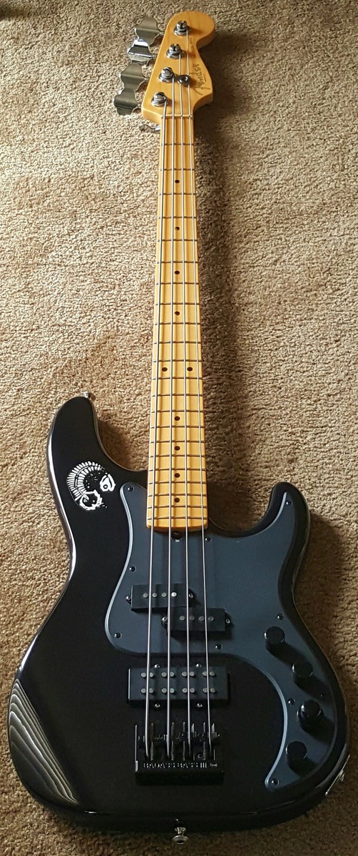 r26's music gear photo