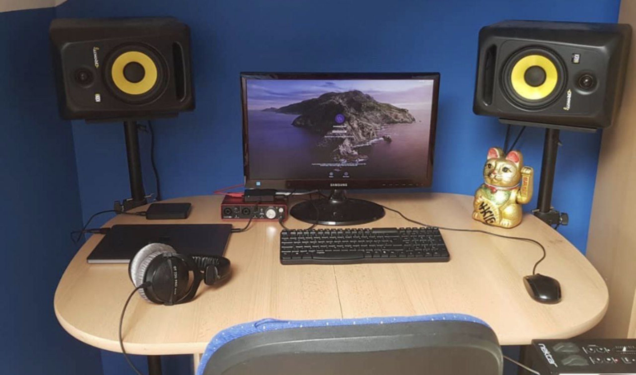 Electronic Studio Setup by ampir3 featuring Apple MacBook Pro (General), KRK ROKIT 6 G3 Studio Monitor, and Focusrite Scarlett 2i2