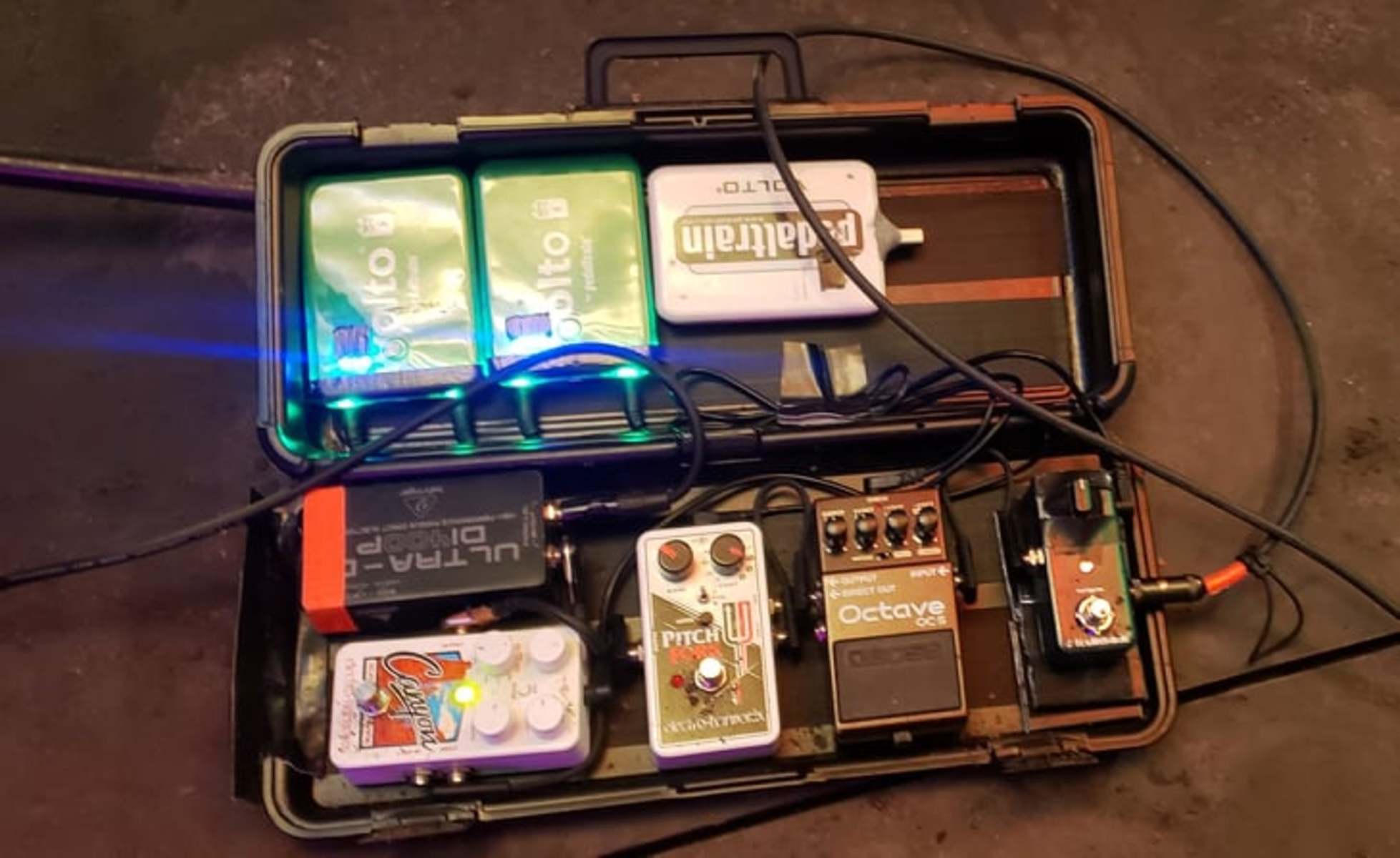 Electro-Harmonix Pedalboard by arthur_barrientos featuring Pedaltrain Volto, Electro-Harmonix Canyon Delay & Looper, and Electro-Harmonix Pitch Fork and 1 more piece of gear