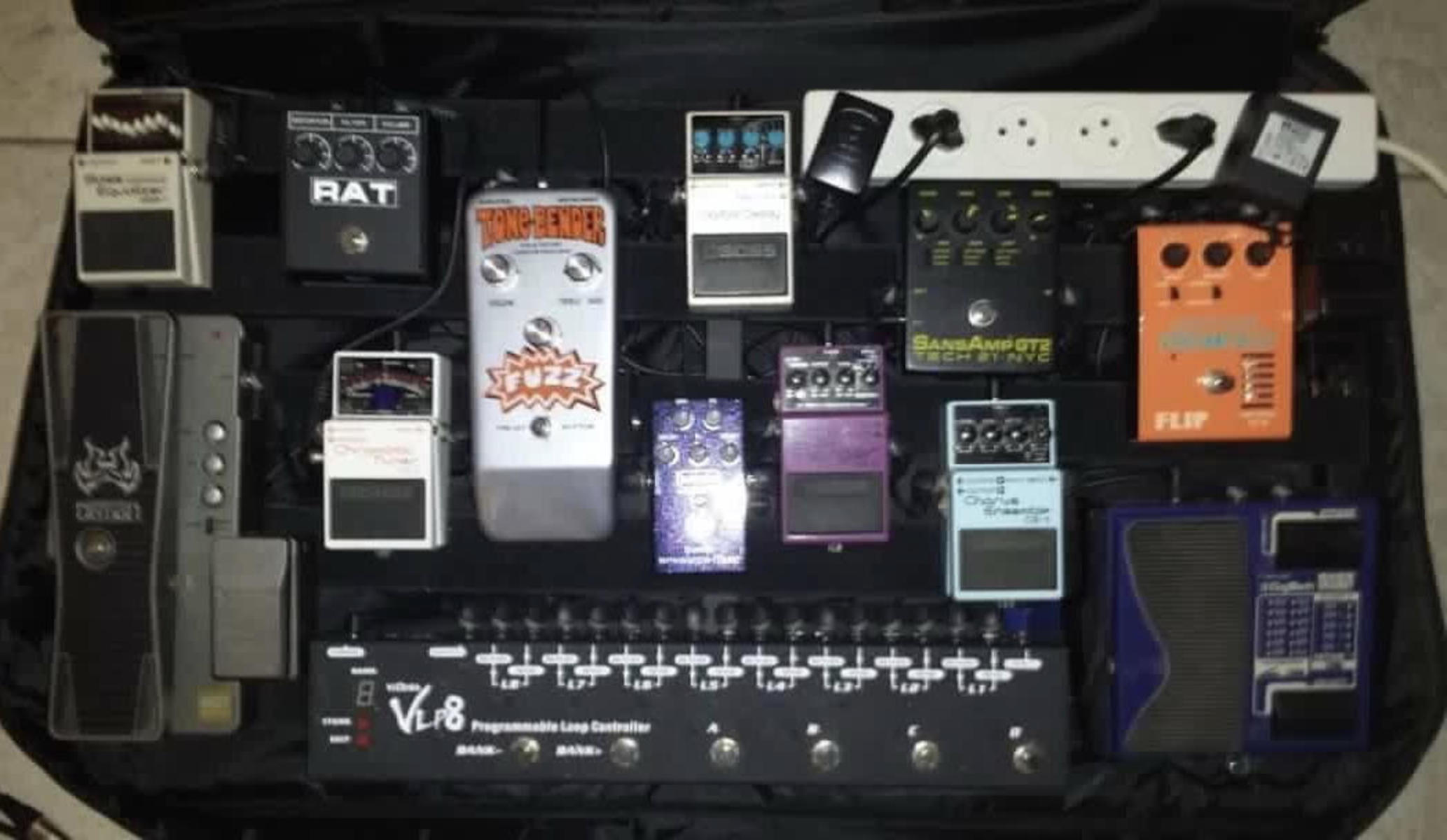 Boss Pedalboard by shahar_levy featuring Tech 21 SansAmp GT2, MXR M82 Bass Envelope Filter, and Boss CE-5 Chorus Ensemble and 9 more pieces of gear