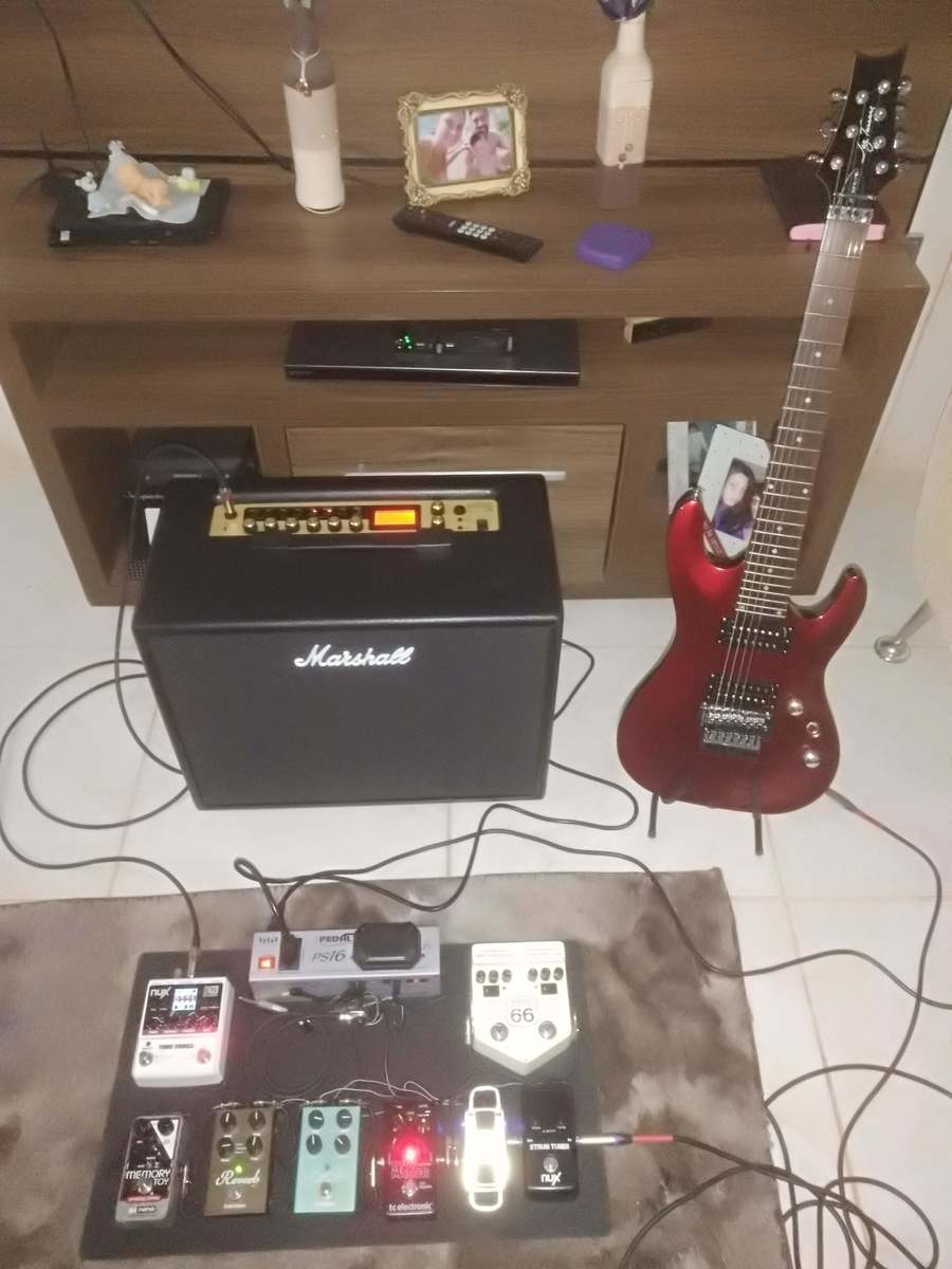 Pedalboard by douglas_fernandes_moreira_morais featuring Jay Turser JT-650FR/7, Marshall CODE 50, and Visual Sound V2 Series V2RT66 Route 66 and 7 more pieces of gear