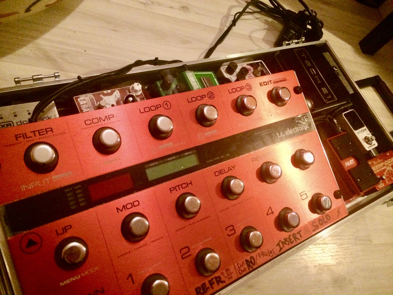 Metal Pedalboard by heliumjam featuring TC Electronic G-System Limited, Shift line La Rat, and Amt Electronics Ex-50 Expression and 1 more piece of gear