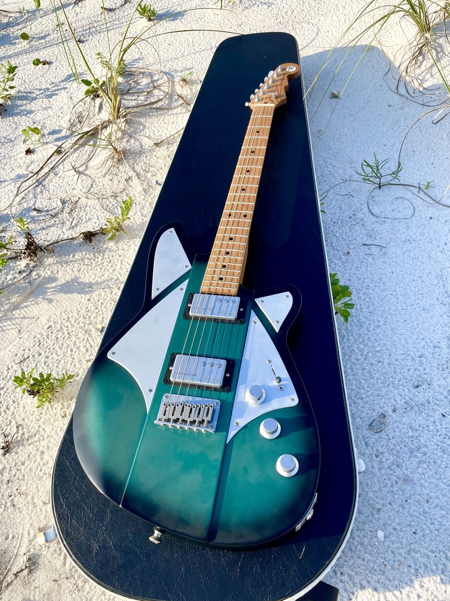Music Gear Setup by smashingpumpkinsgear featuring Reverend Billy Corgan BC-1