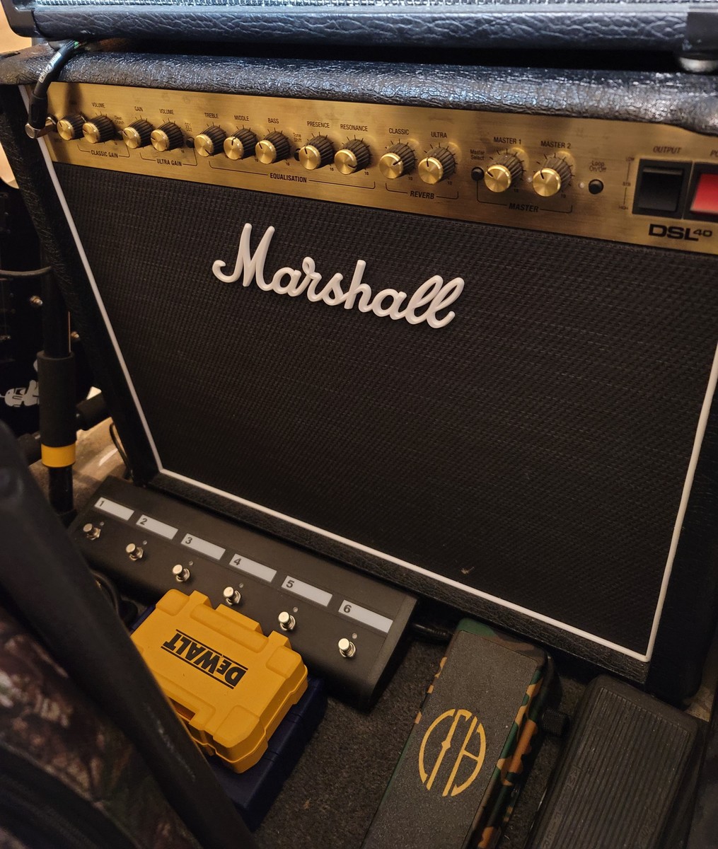 Metal Amp Rig by bigbeardsmusic featuring Marshall DSL40CR 40W 1x12 Tube Guitar Combo Amp, Dunlop GCB-95 Cry Baby, and Dunlop DB-01 Dime Cry Baby From Hell