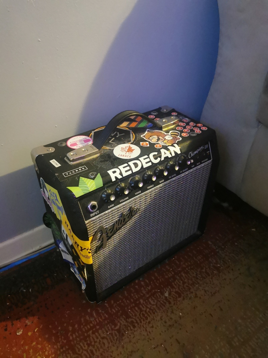 Amp Rig by wychcrest featuring Fender Champion 20