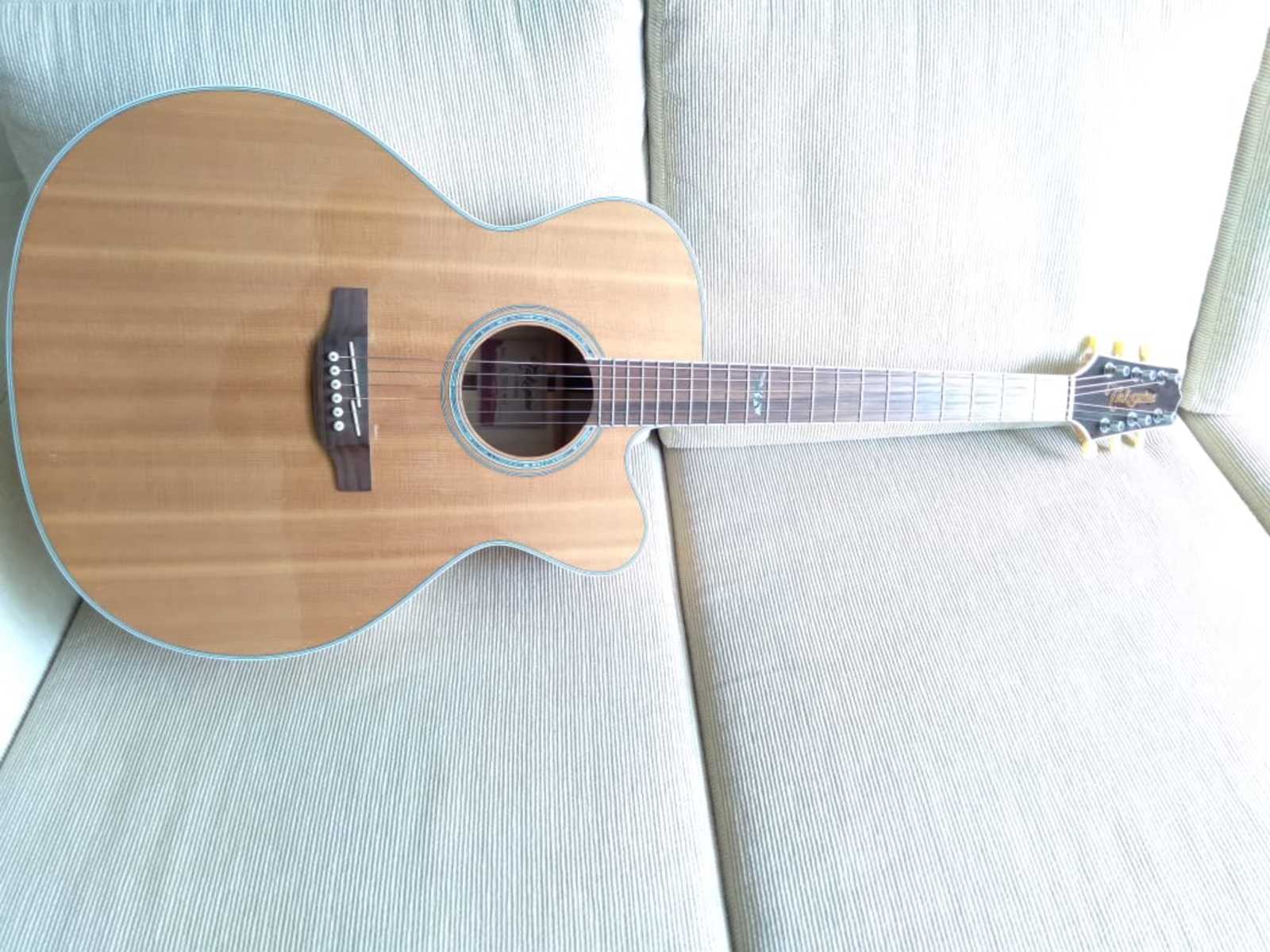 Music Gear Setup by douglas_fernandes_moreira_morais featuring Takamine GJ72CE