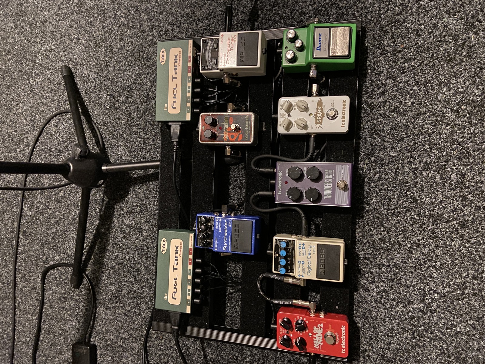 sweeno's music gear photo