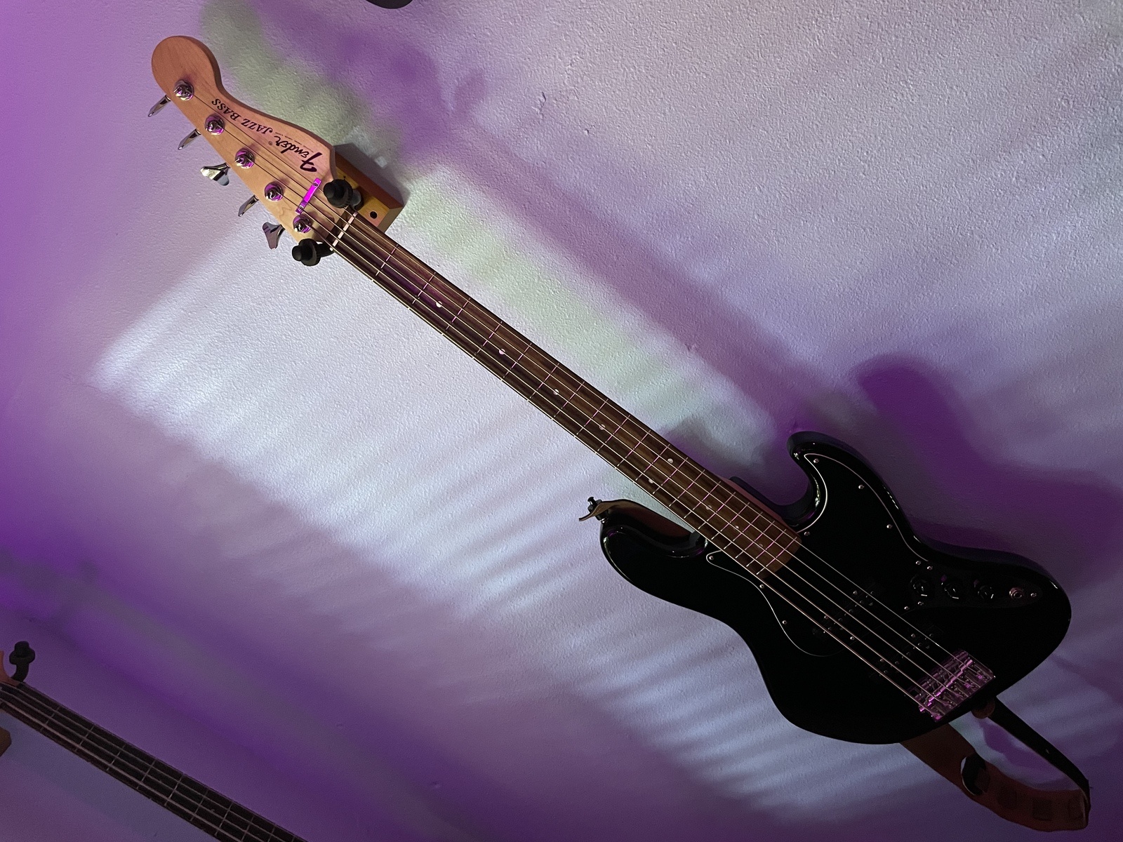 Country Music Gear Setup by jeff_longo featuring Fender Jazz Bass 5-string