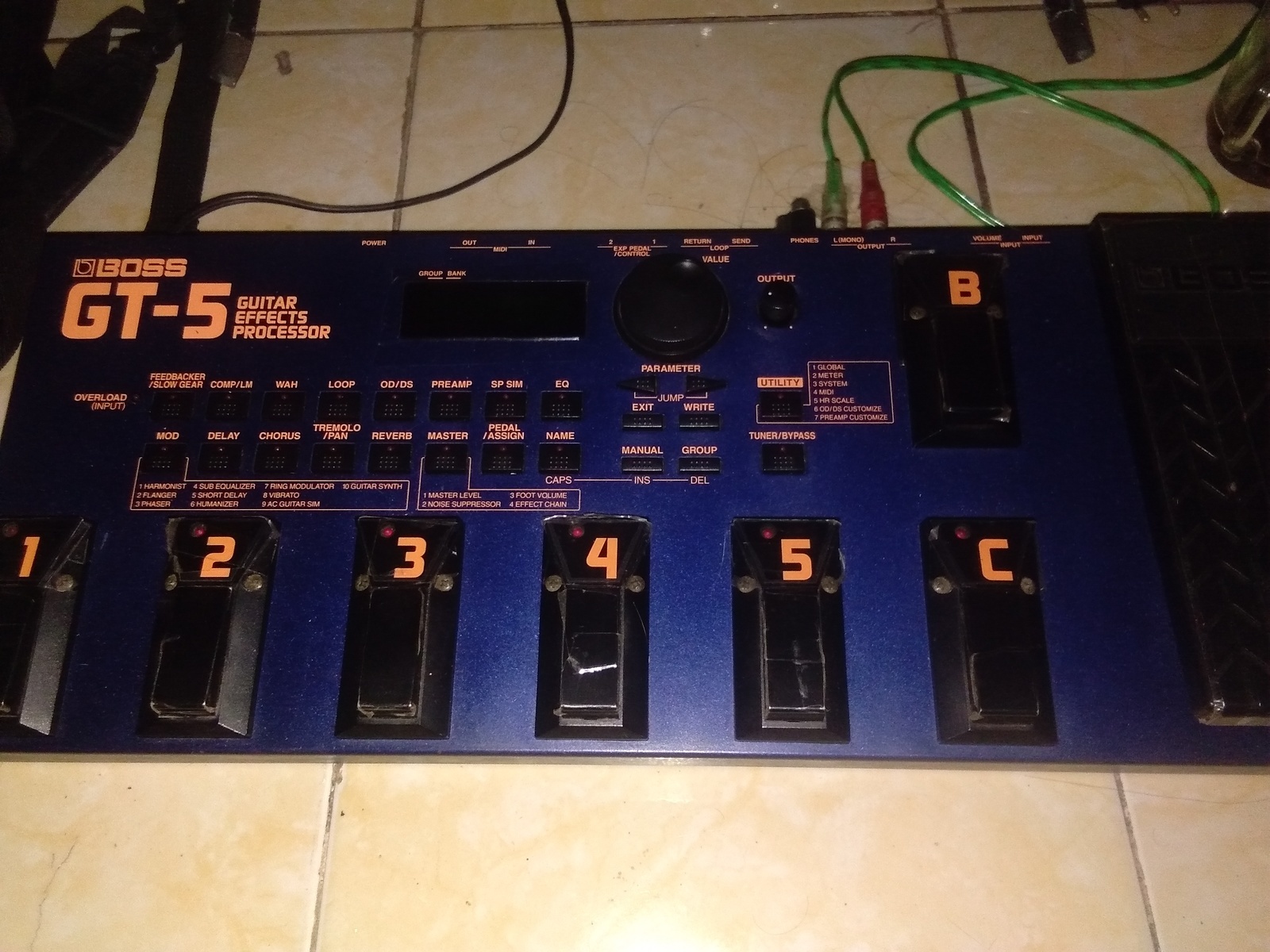 Music Gear Setup by haery_karuniawan featuring BOSS GT-5 Guitar Effects Processor