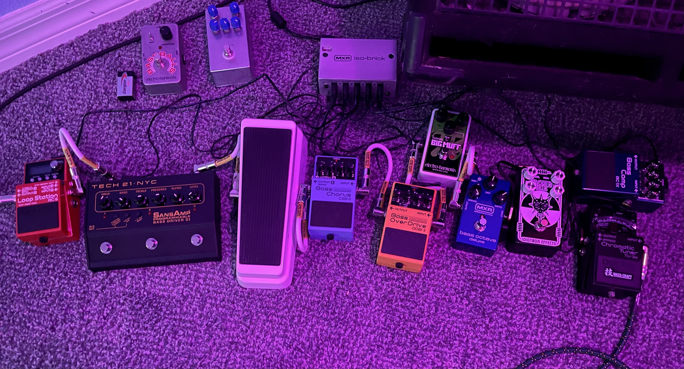 Metal Pedalboard by jeff_longo featuring Electro-Harmonix Bassballs Nano Envelope Filter, Boss RC-5 Loop Station, and Tech 21 SansAmp Programmable Bass Driver Direct Input and 9 more pieces of gear