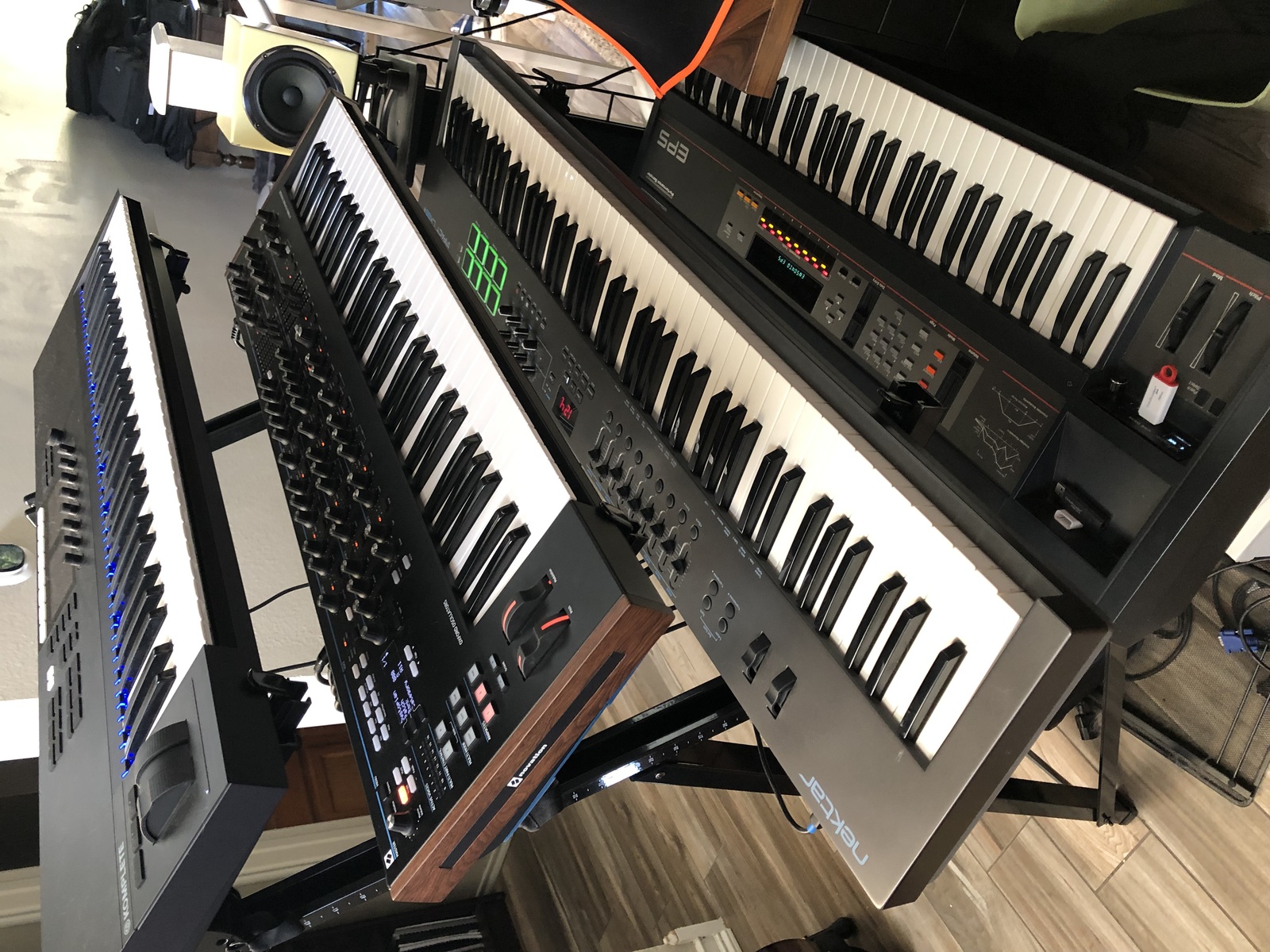 Electronic Studio Setup by cobaltorder featuring Native Instruments Komplete Kontrol S61 MK2, Novation Summit, and Nektar Impact LX88+ and 2 more pieces of gear