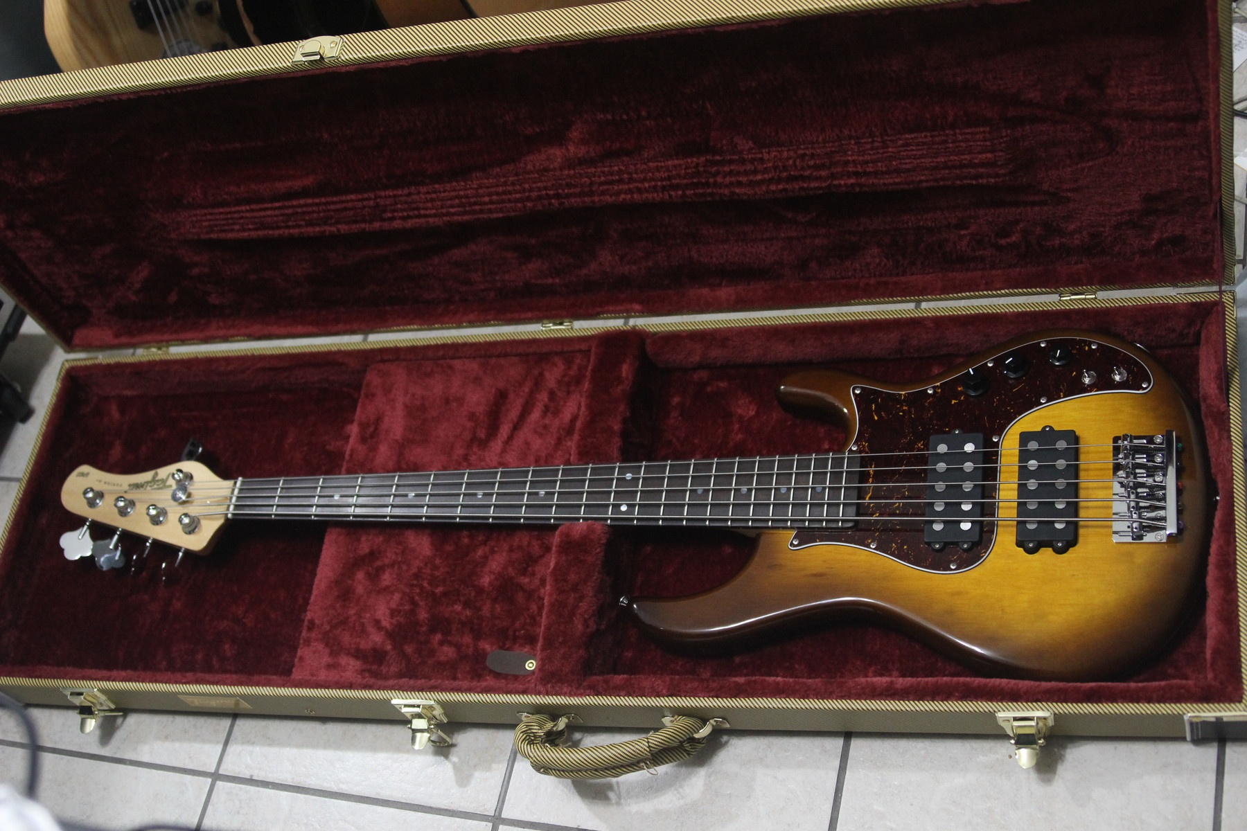 lanceshellzshelton's music gear photo