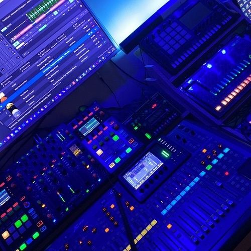 Photo of Audiothingies Micromonsta and more gear in a studio and DJ