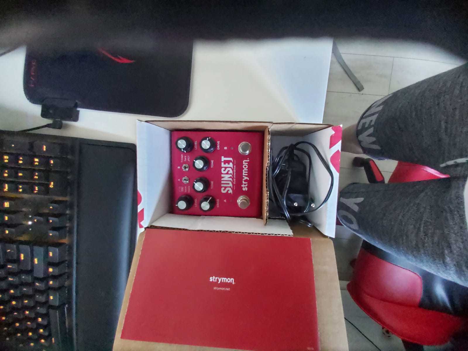 Country Pedalboard by stavol123 featuring Strymon Sunset Dual Overdrive