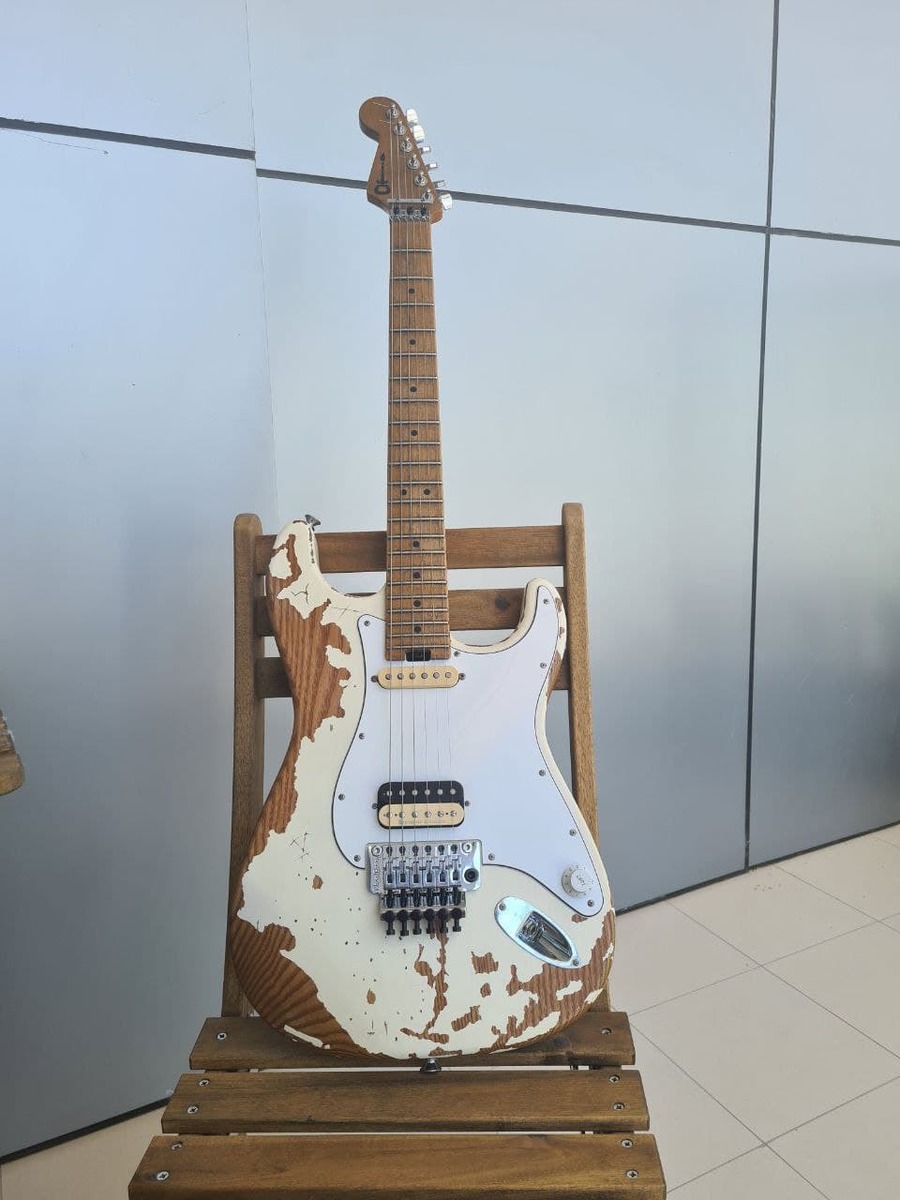 Music Gear Setup by yuriy_maslyaninov featuring Charvel Henrik Danhage Limited Edition Signature Pro-Mod So-Cal Style 1