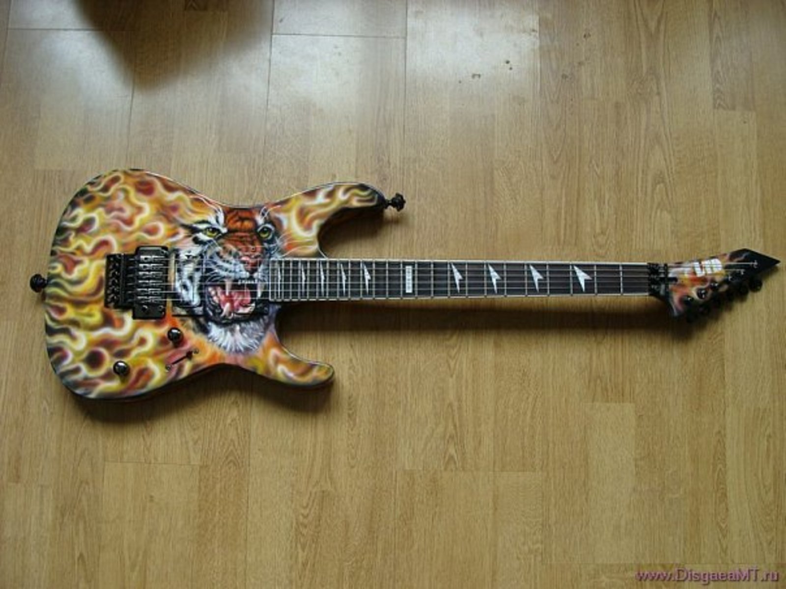 yuriy_maslyaninov's music gear photo