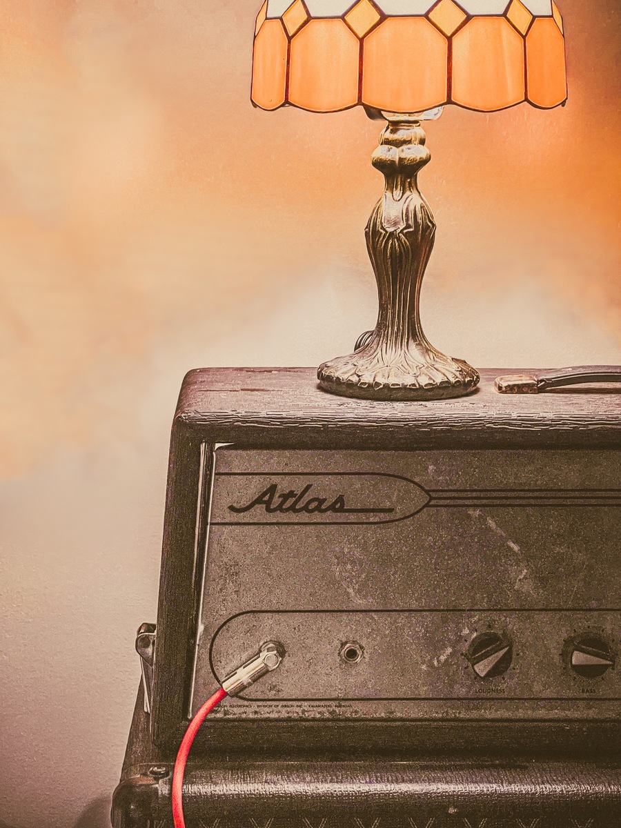 Studio Setup by oldfuzzhead featuring Gibson Atlas IV