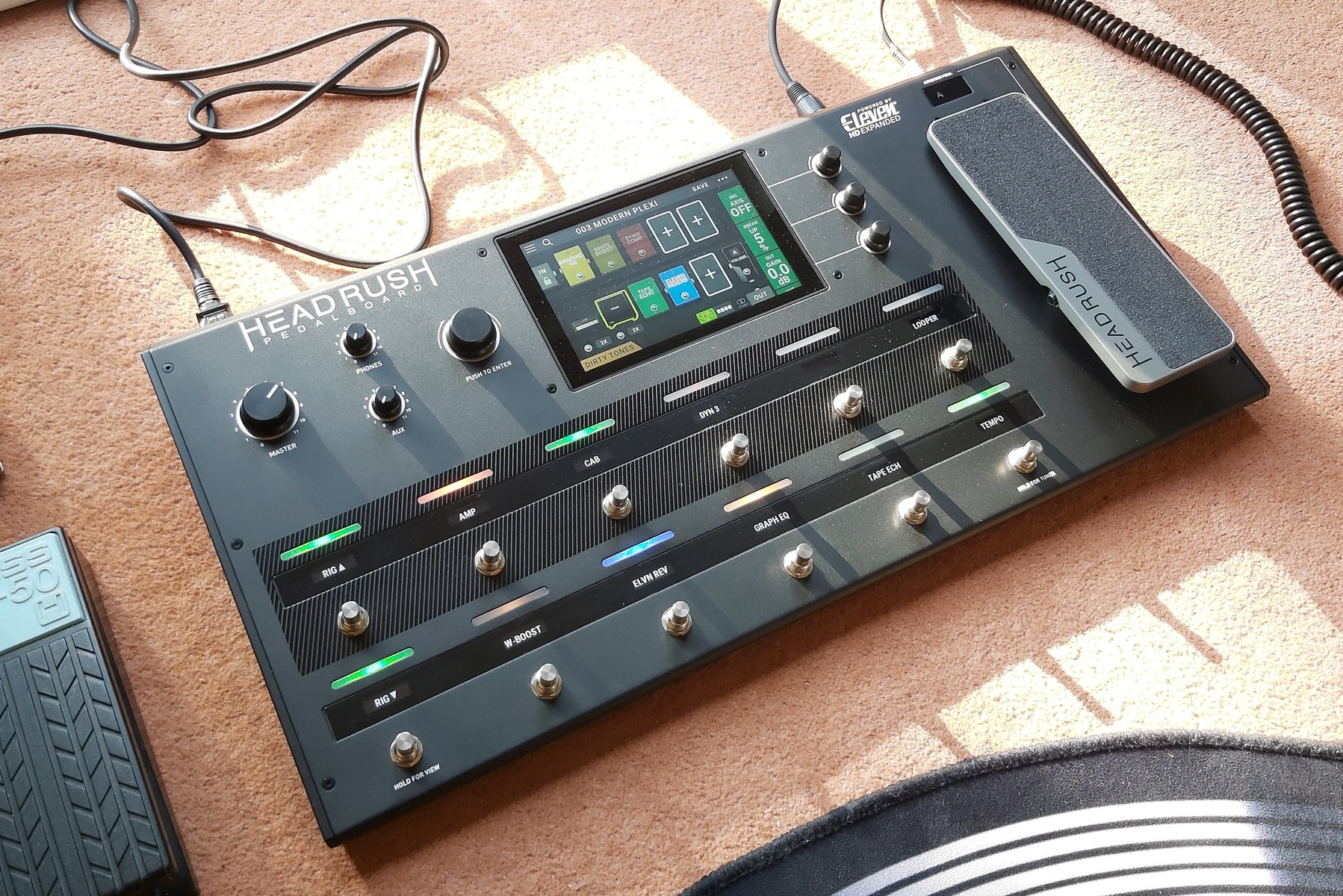 Metal Pedalboard by lloydys featuring HeadRush Pedalboard