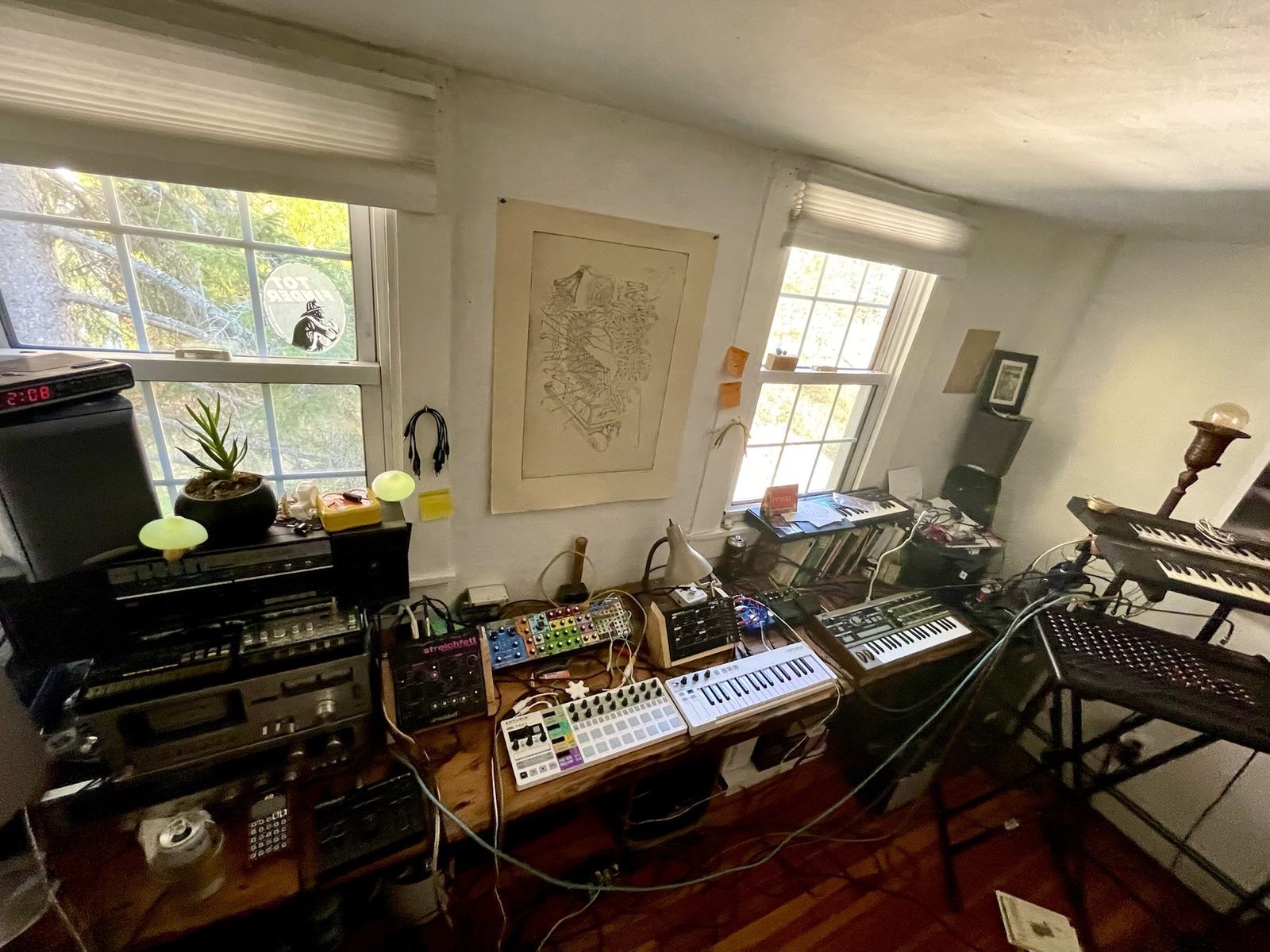 Electronic Synth Setup by synthesthesiologist featuring Korg Volca Bass, Korg Volca Beats, and Waldorf Streichfett and 9 more pieces of gear
