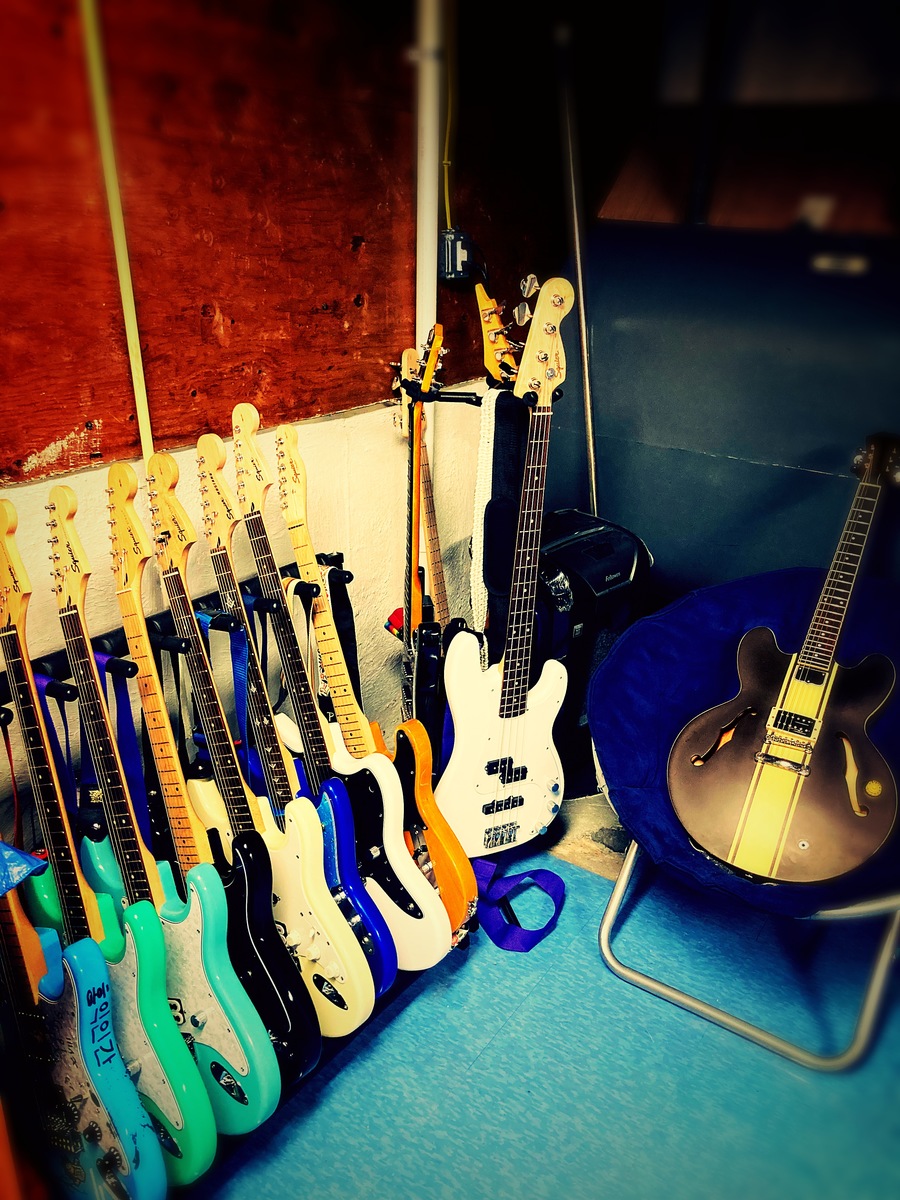 Electronic Studio Setup by ryanhislop featuring Indio by Monoprice Cali Classic Electric Guitar, Squier Bullet Stratocaster SSS, and Squier Affinity Series Stratocaster and 8 more pieces of gear