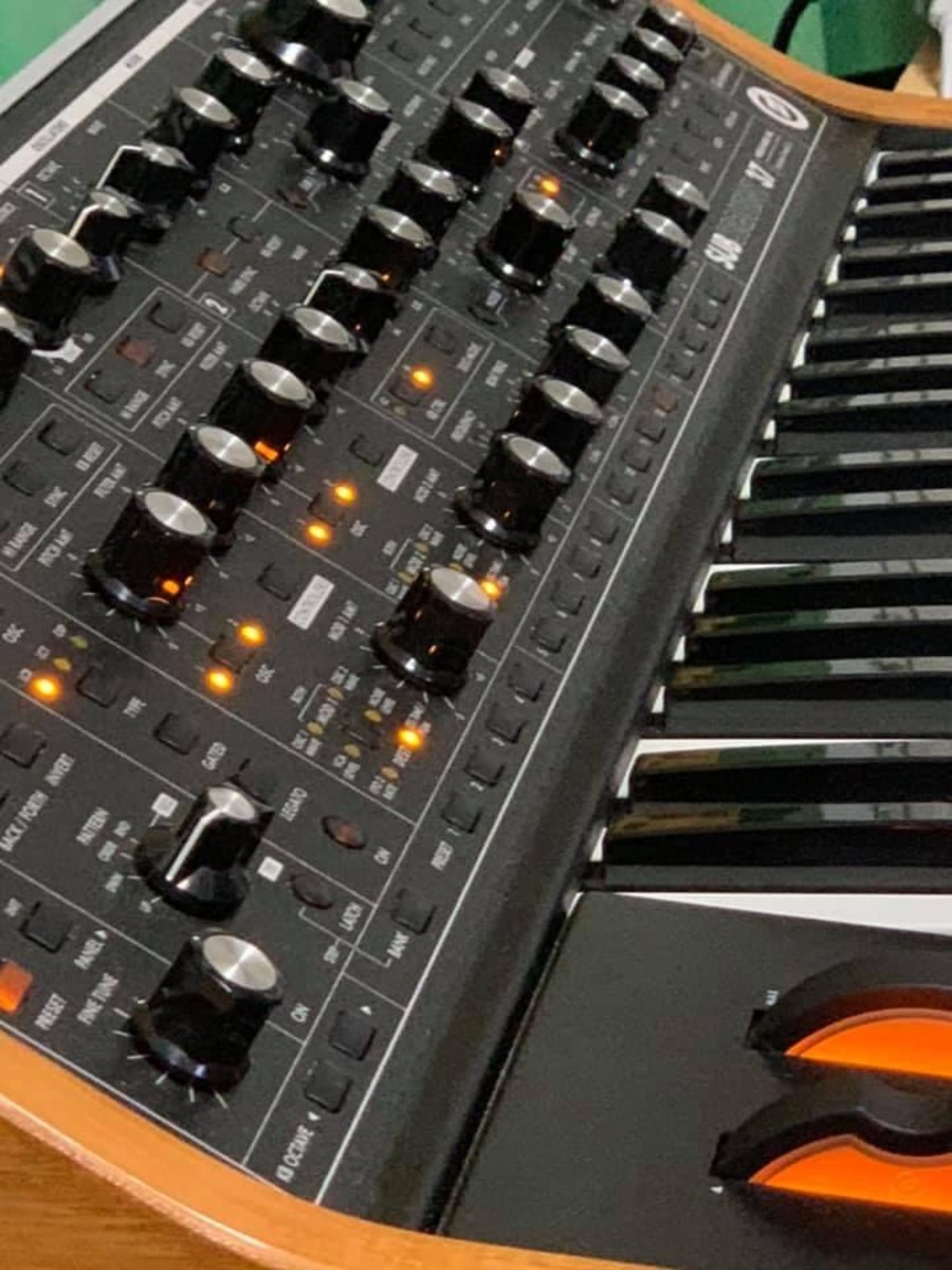 Electronic Synth Setup by arcofyesod featuring Moog Subsequent 37