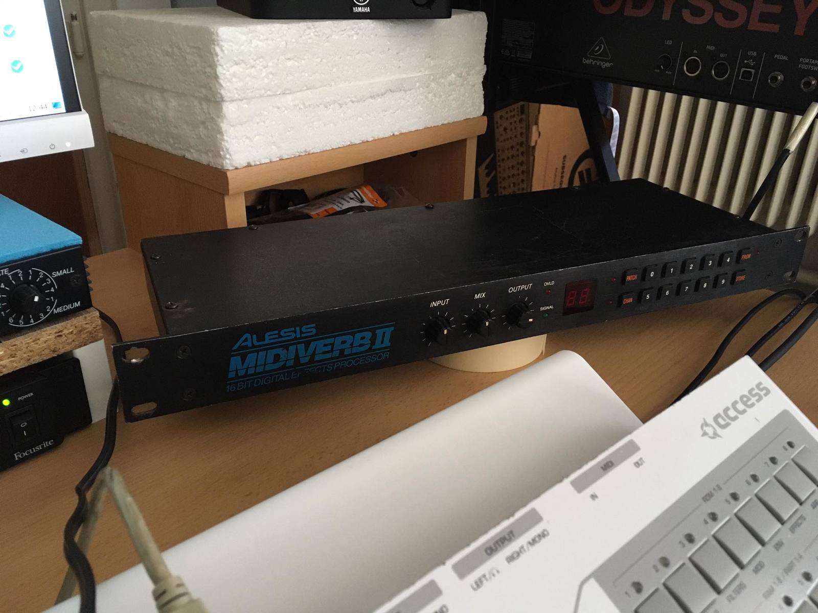 Electronic Studio Setup by arcofyesod featuring Alesis Midiverb II