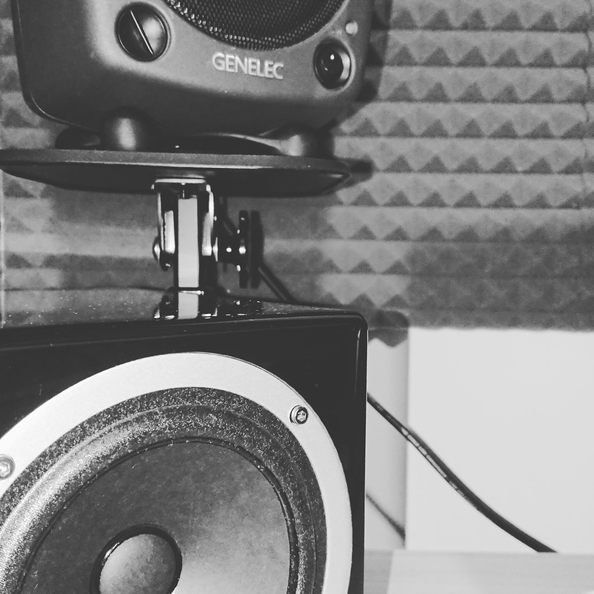 Electronic Studio Setup by empeon featuring Genelec 8030A