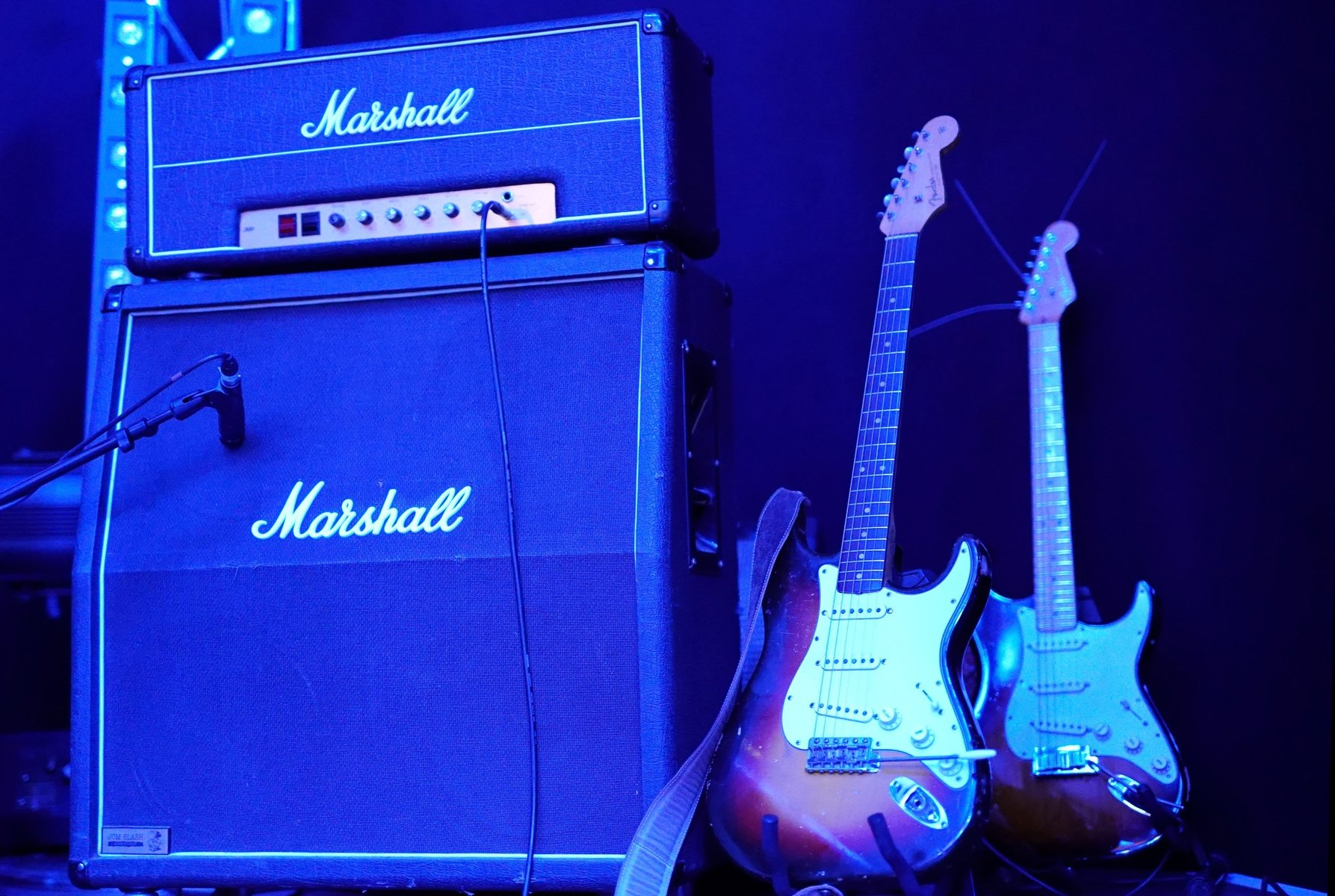 Marshall Live Rig by stephsheehy featuring Fender 1963 Stratocaster, Fender Stratocaster Electric Guitar, and Marshall JMP Superlead 100 Watt and 2 more pieces of gear