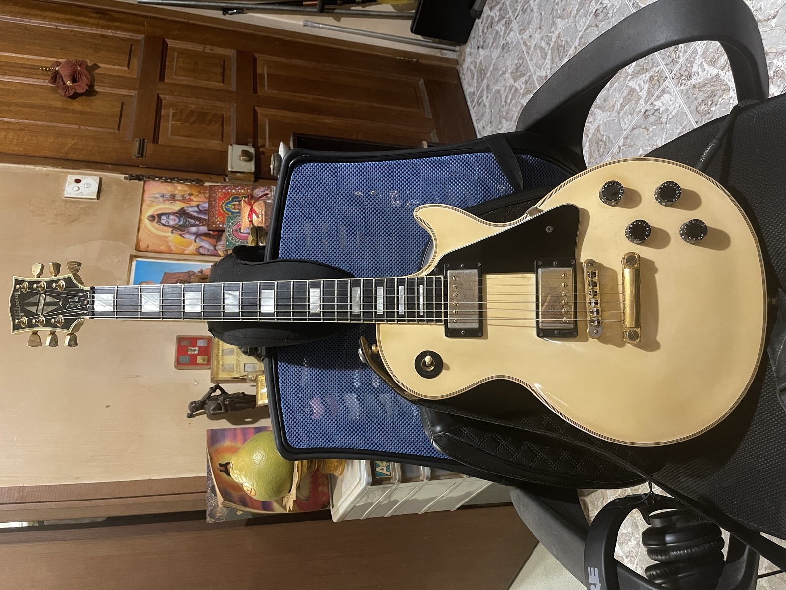 Music Gear Setup by michael_ling featuring Gibson Les Paul Custom Electric Guitar