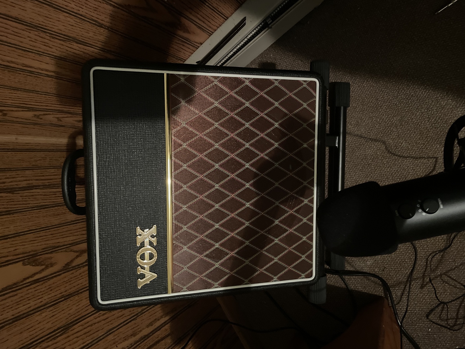 Amp Rig by grandaddyjeff featuring Vox AC4 C1-12 4 Watt Class A Tube Guitar Amp Combo With 12" Speaker