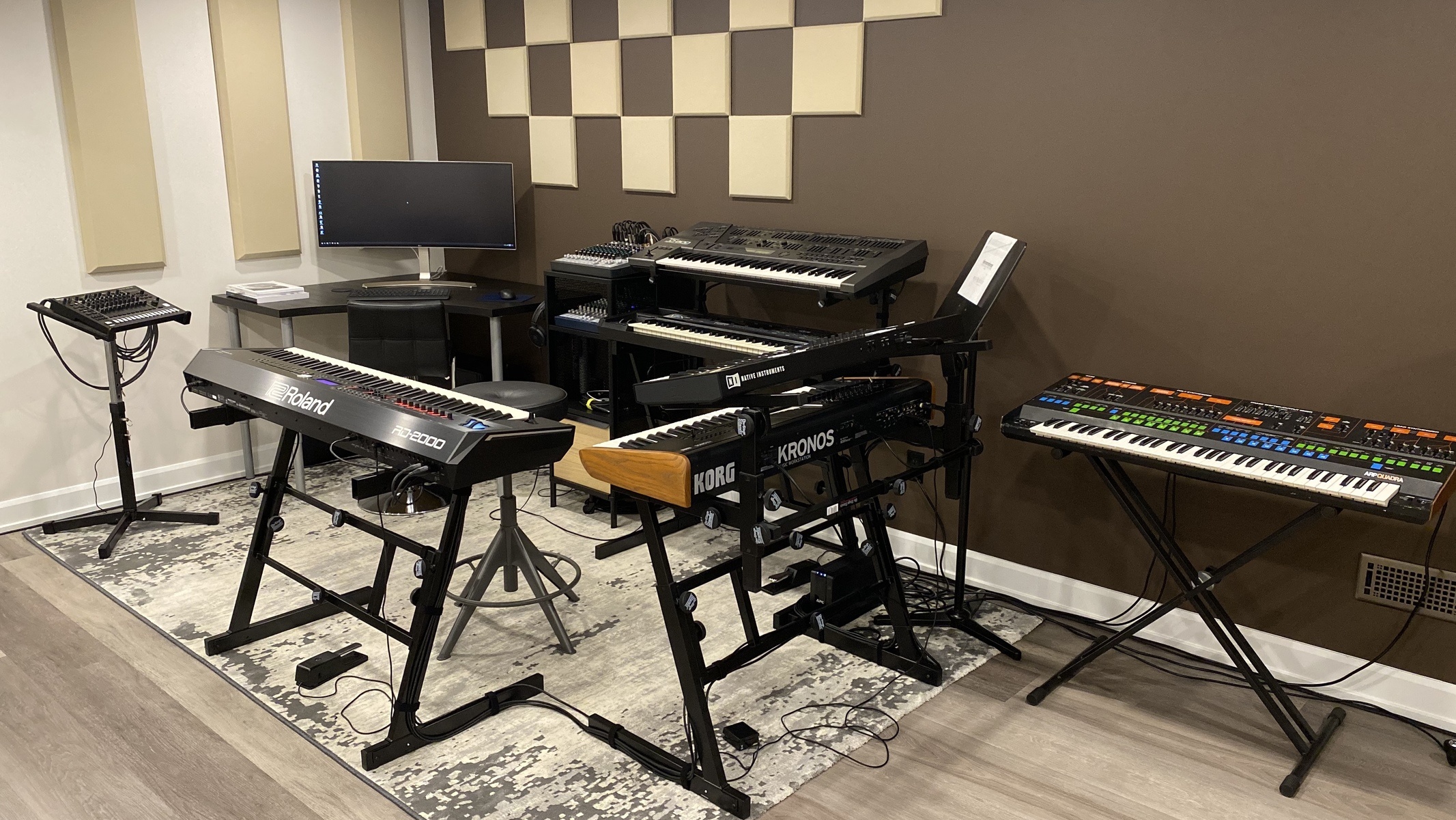Electronic Studio Setup by chahxeex featuring Roland RD-2000 88-key Stage Piano, Korg Kronos 2 61, and Native Instruments Komplete Kontrol S61 and 8 more pieces of gear