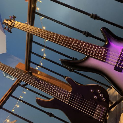 Photo of Tagima Millenium 6 Top and more gear in a bass