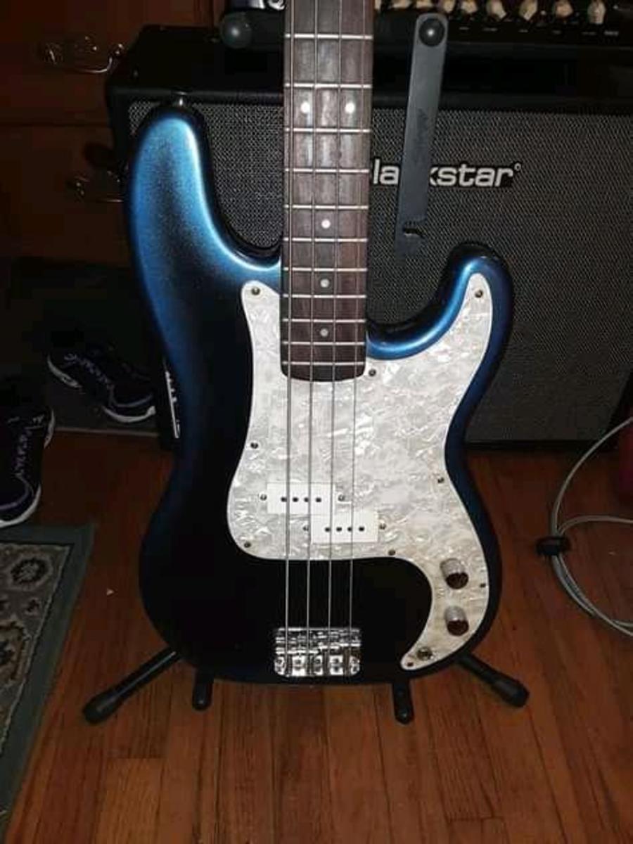 Amp Rig by john_rebel featuring Blackstar HTV-212 Mkii and Lotus Precision Bass