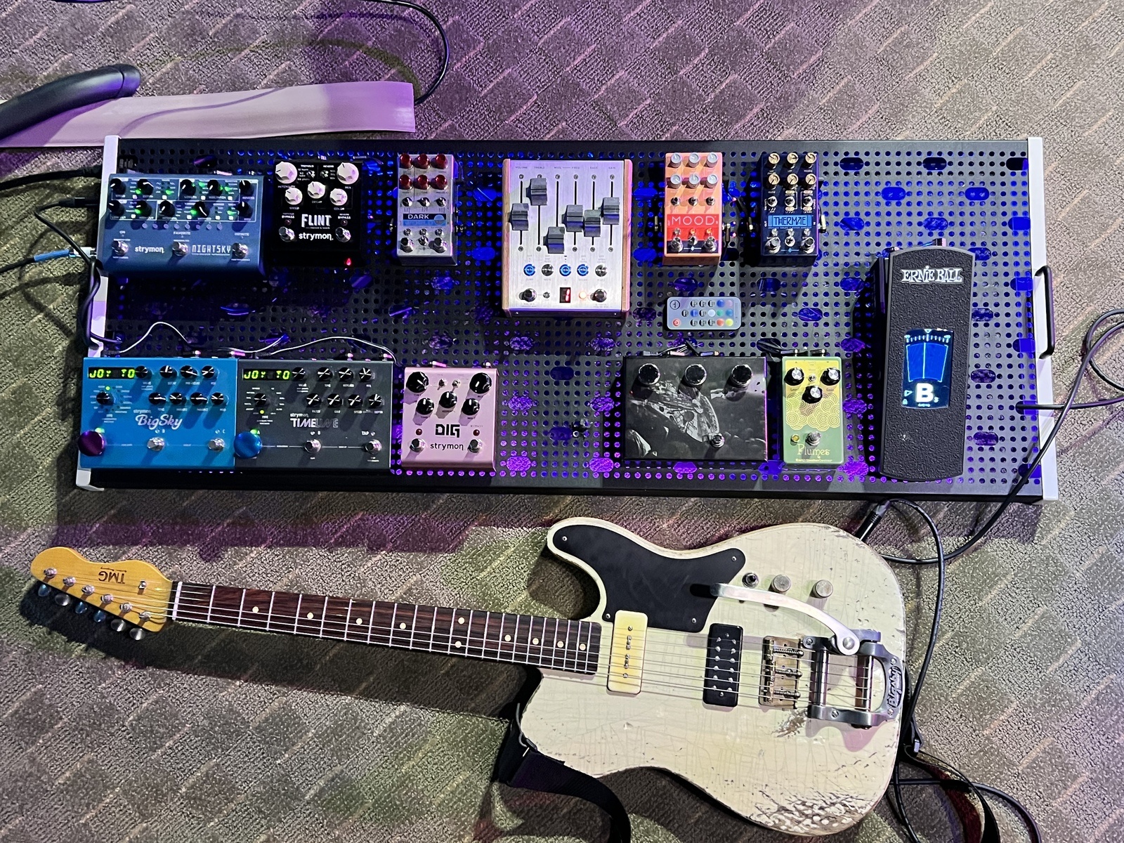 Music Gear Setup by ren_hemstreet featuring EarthQuaker Devices Plumes, Strymon NightSky, and Strymon BigSky and 10 more pieces of gear
