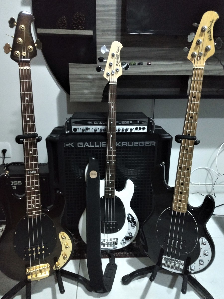 Metal Bass Rig by vitormansur featuring Music Man Stingray, Sterling by Music Man Ray34, and Gallien-Krueger 700RB-II and 1 more piece of gear
