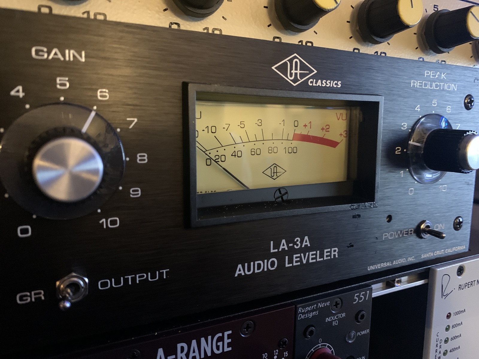 Music Gear Setup by jamescassidy featuring Universal Audio LA-3A