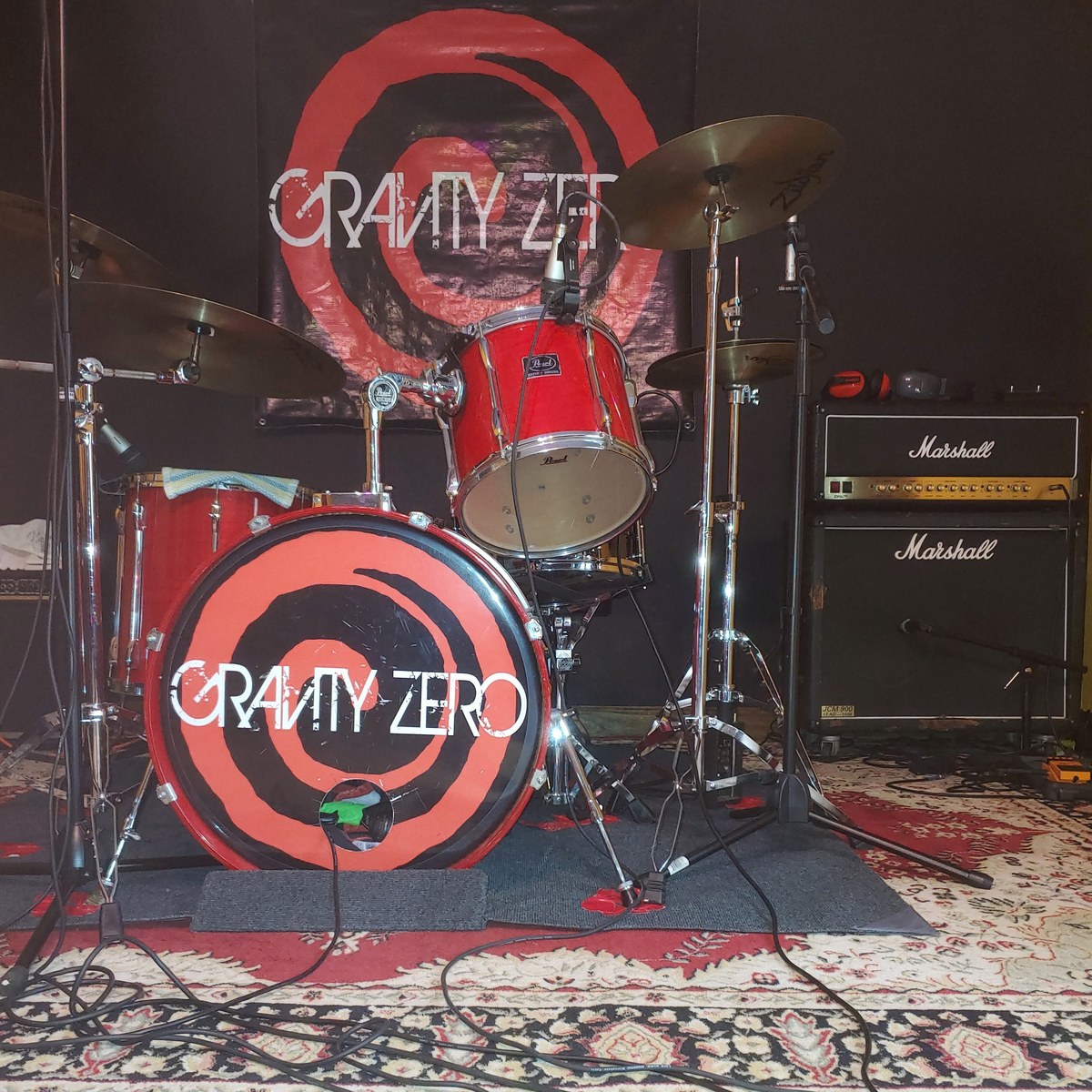 mickeyleemusic's music gear photo